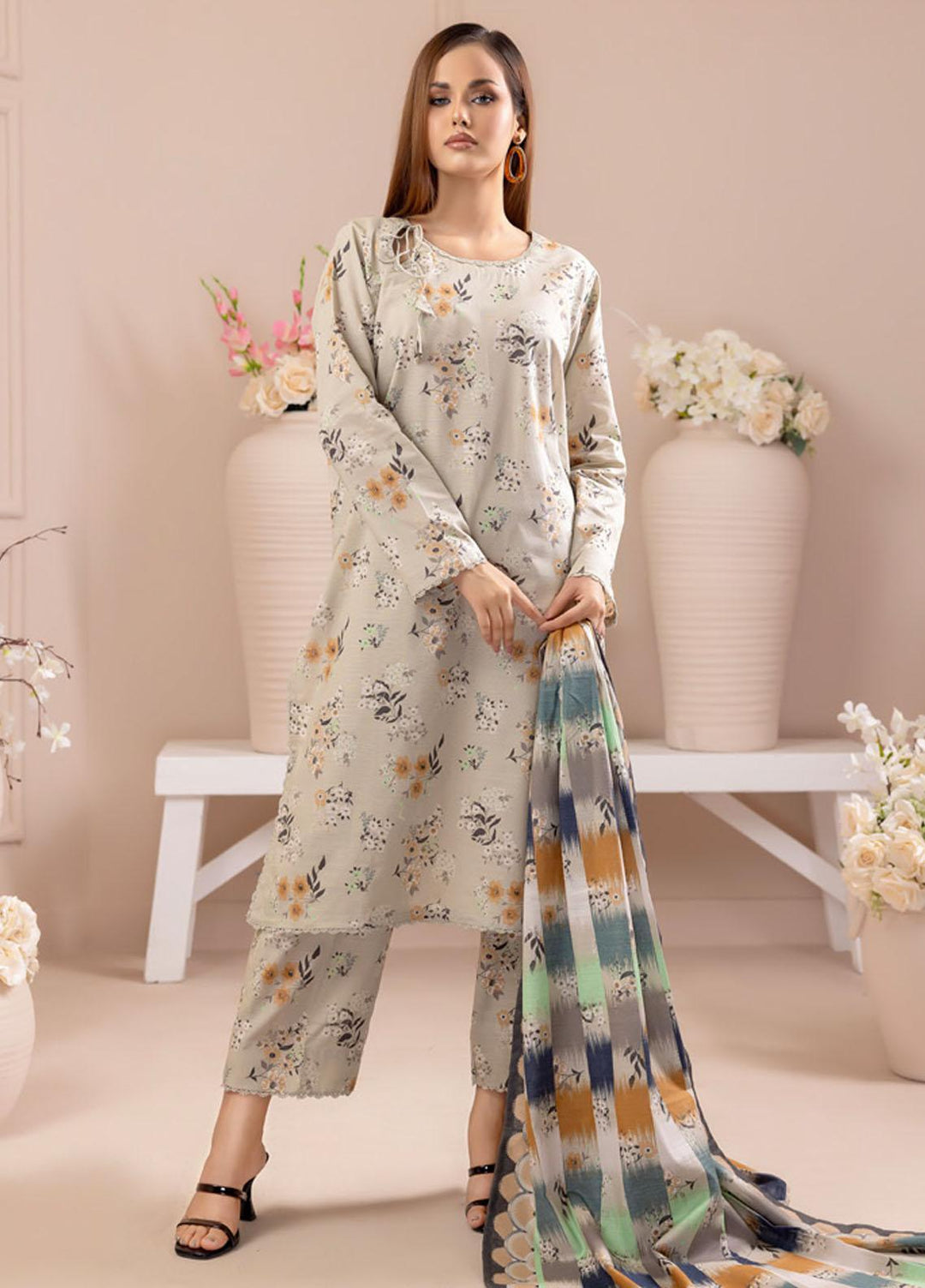 Salina By Regalia Textiles Printed Khaddar Suits Unstitched 3 Piece RGT23-S4 SSPK4-2 - Winter Collection