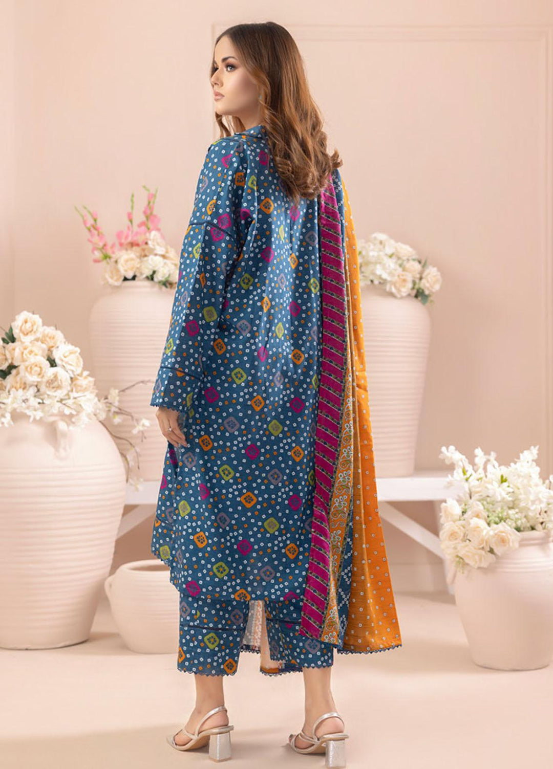 Salina By Regalia Textiles Printed Khaddar Suits Unstitched 3 Piece RGT23-S4 SSPK4-6 - Winter Collection