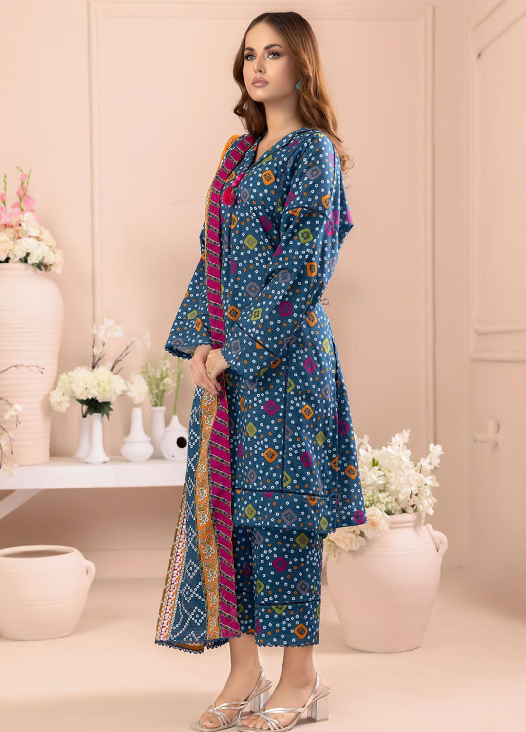Salina By Regalia Textiles Printed Khaddar Suits Unstitched 3 Piece RGT23-S4 SSPK4-6 - Winter Collection