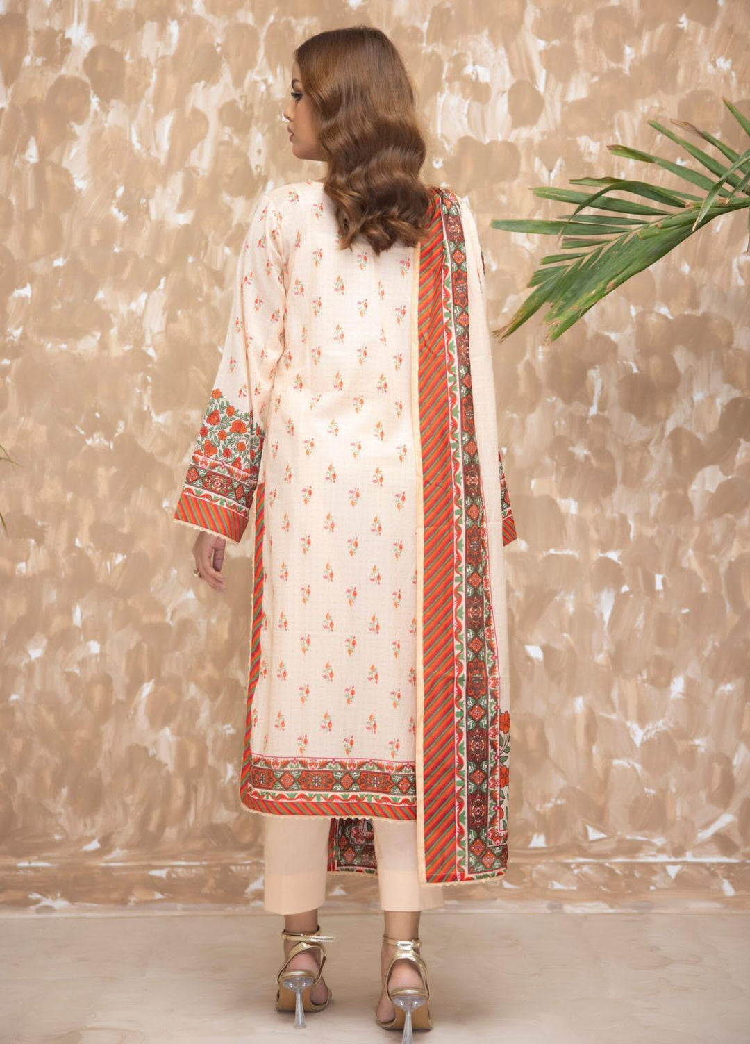 Salina By Regalia Textiles Printed Lawn Suits Unstitched 3 Piece RGT23S-V18 D-03 - Summer Collection