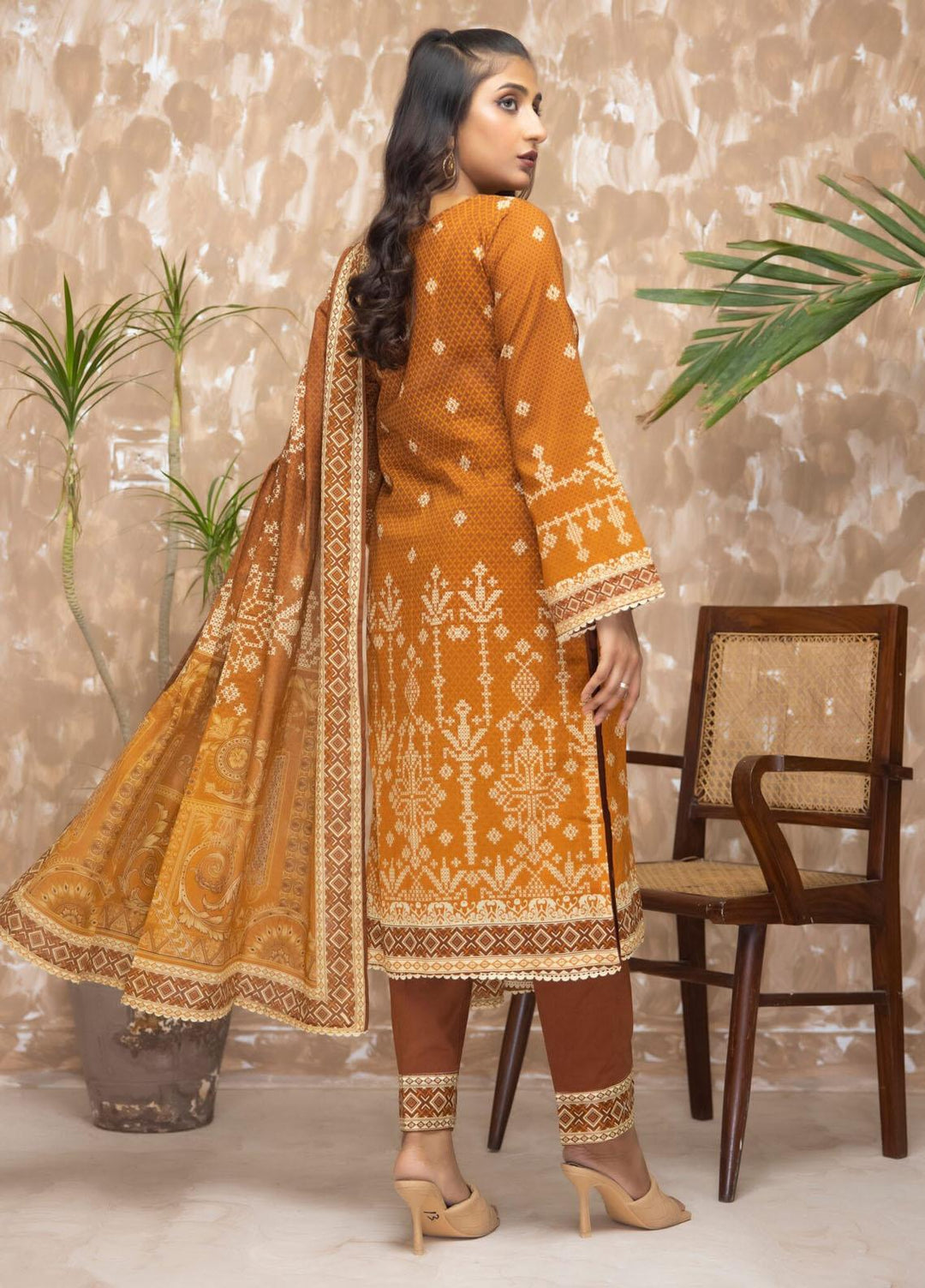 Salina By Regalia Textiles Printed Lawn Suits Unstitched 3 Piece RGT23S-V18 D-05 - Summer Collection