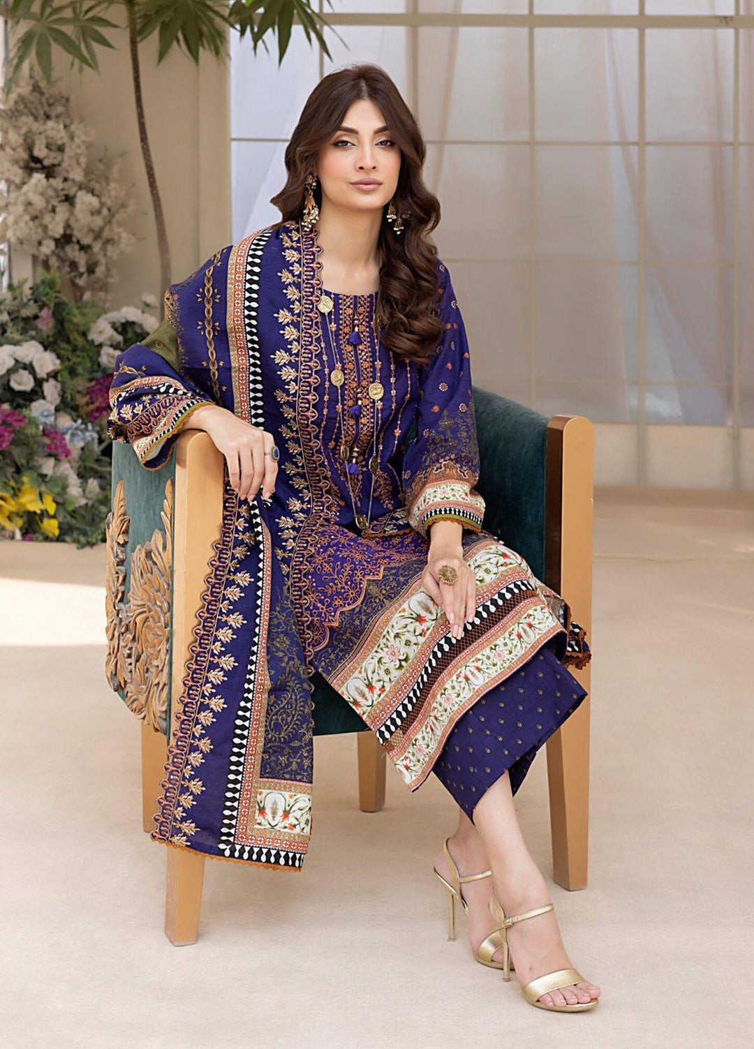 Salina By Regalia Textiles Embroidered Khaddar Suits Unstitched 3 Piece RGT23-SCW-2 SPCWD2-2 - Winter Collection