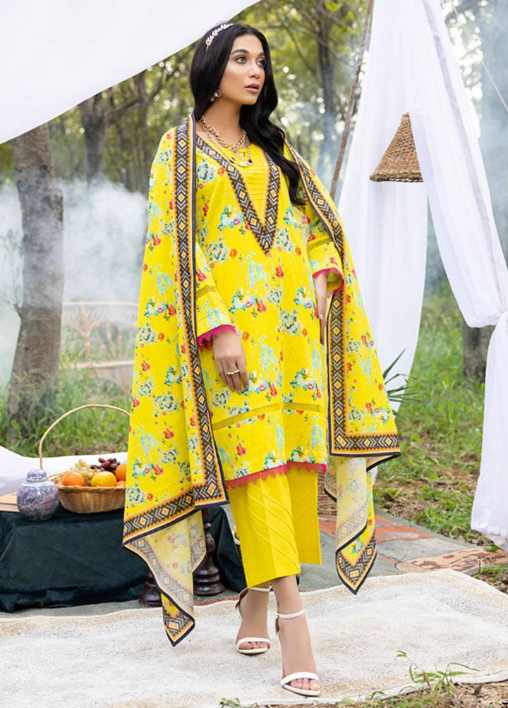Salina by Regalia Textiles Printed Khaddar Suits Unstitched 3 Piece RGT22K D-04 - Winter Collection