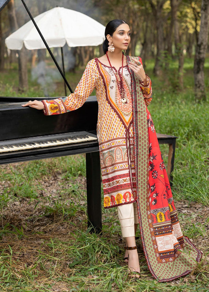 Salina by Regalia Textiles Printed Khaddar Suits Unstitched 3 Piece RGT22K D-16 - Winter Collection