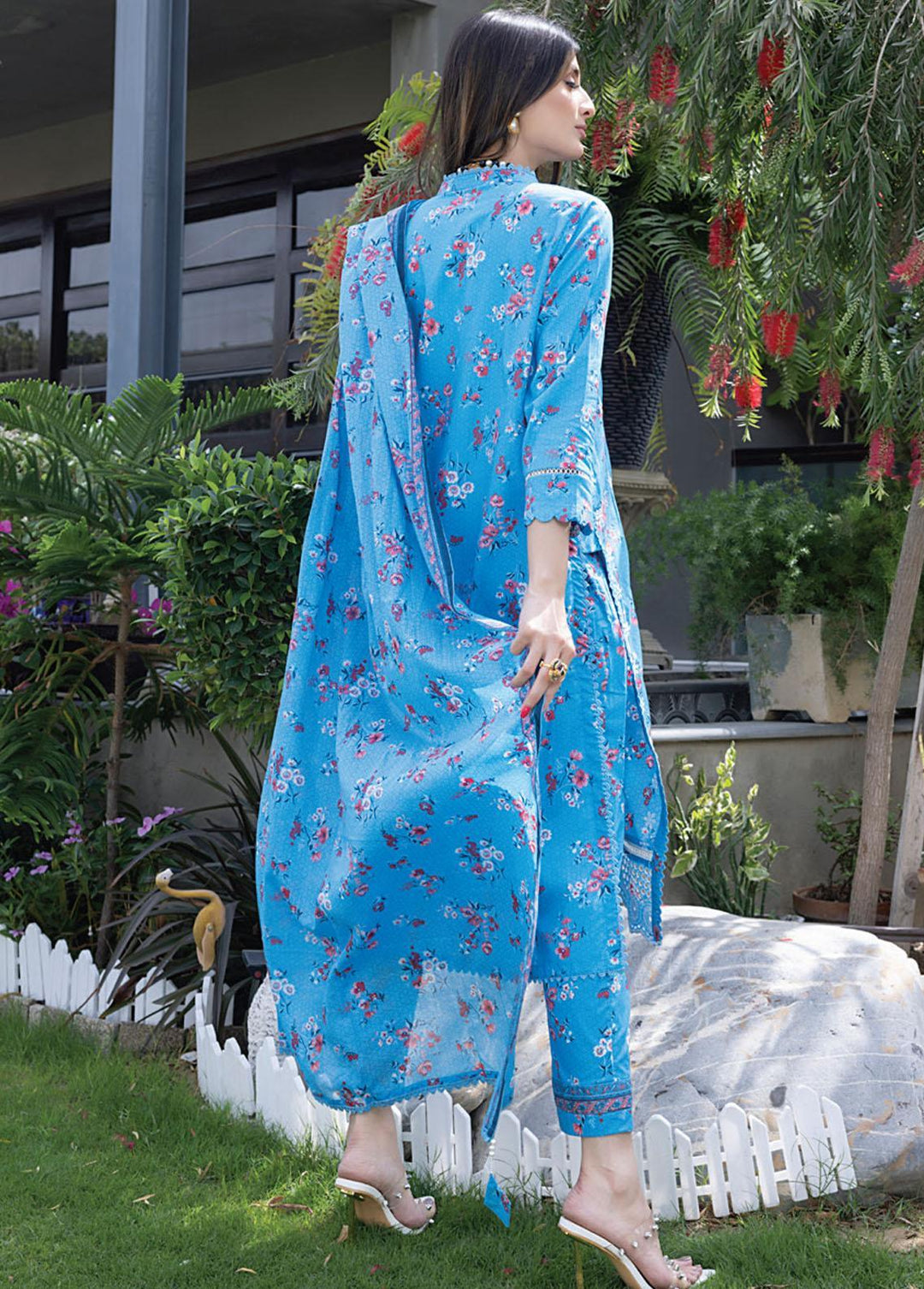 Salina By Regalia Textiles Embroidered Chikankari Lawn Suits Unstitched 3 Piece RGT23-SL2 D-07 - Summer Collection