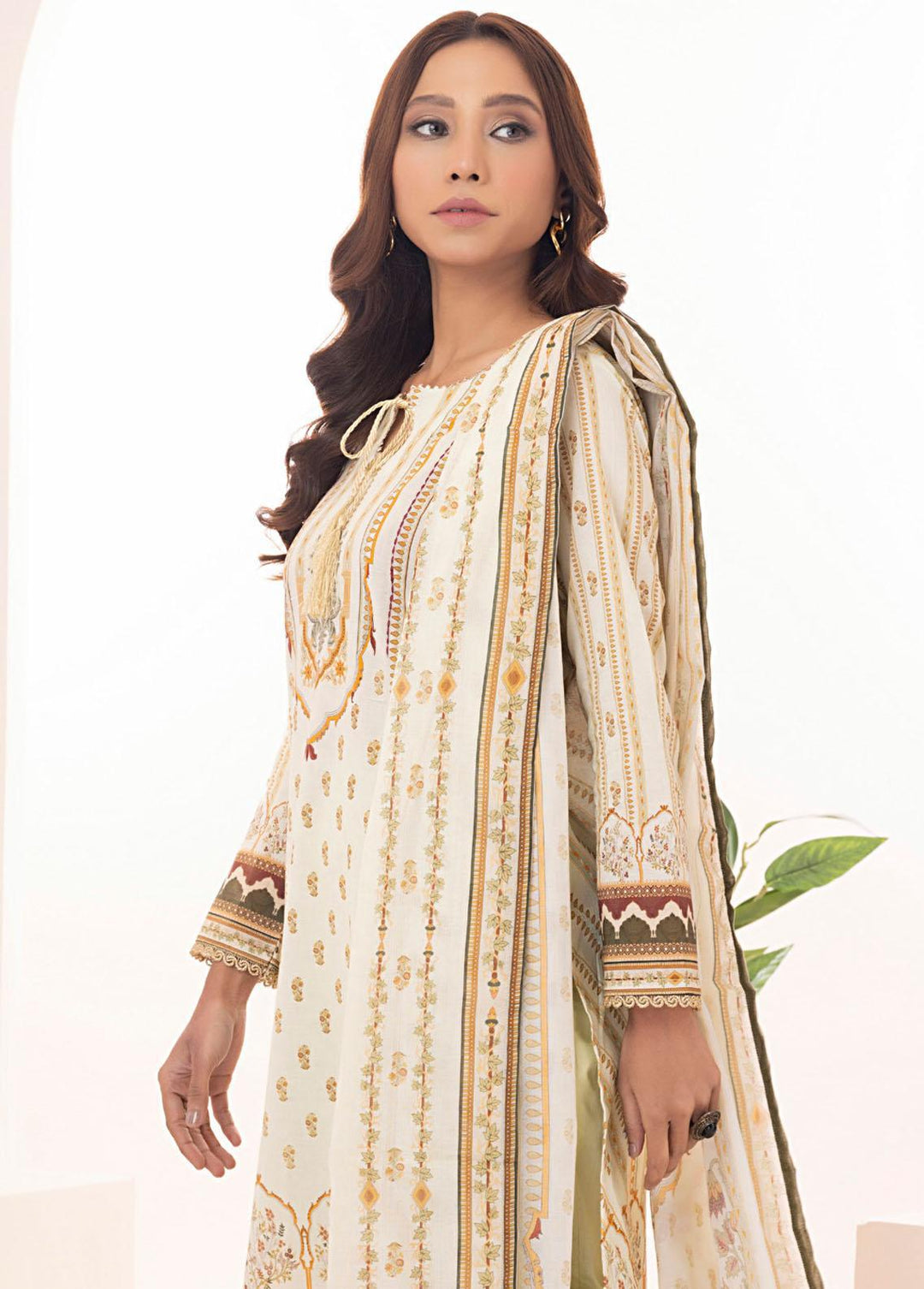 Salina By Regalia Textiles Printed Lawn Suits Unstitched 3 Piece RGT23-S5 15 - Summer Collection