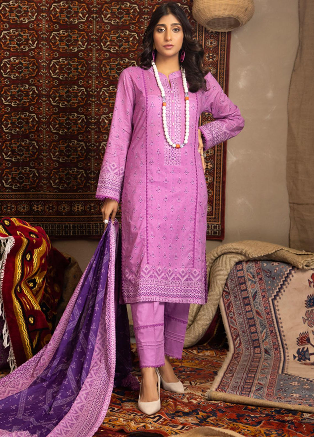 Salina By Regalia Textiles Printed Lawn Suits Unstitched 3 Piece RGT23SP D-01 - Summer Collection