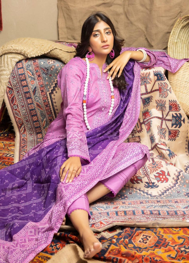Salina By Regalia Textiles Printed Lawn Suits Unstitched 3 Piece RGT23SP D-01 - Summer Collection