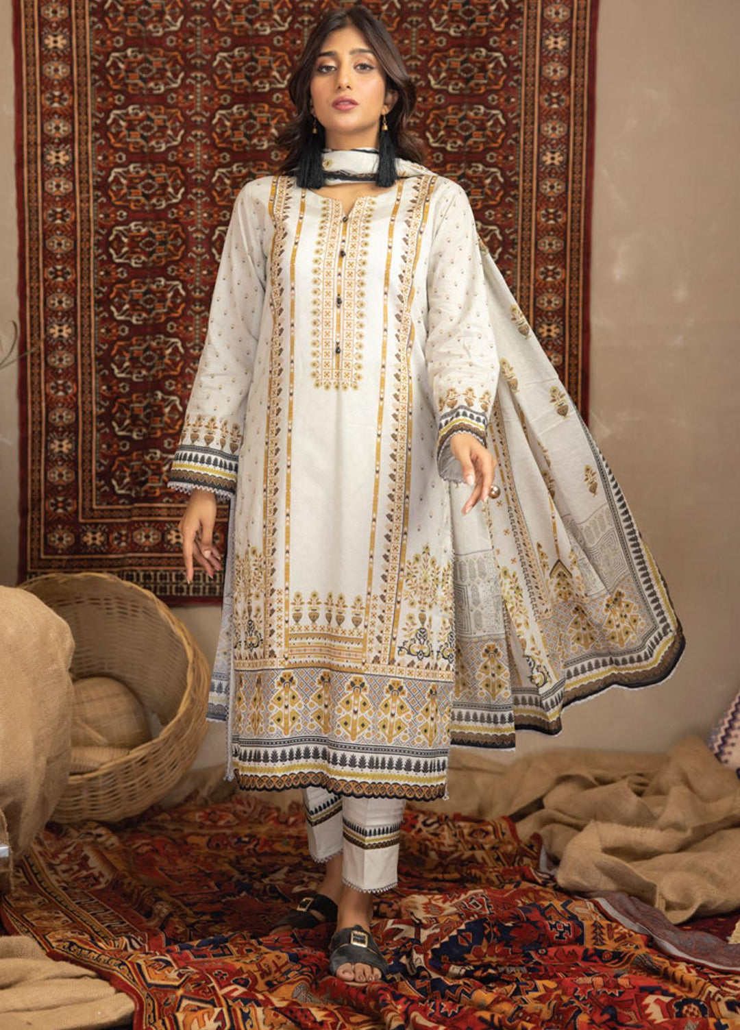 Salina By Regalia Textiles Printed Lawn Suits Unstitched 3 Piece RGT23SP D-10 - Summer Collection