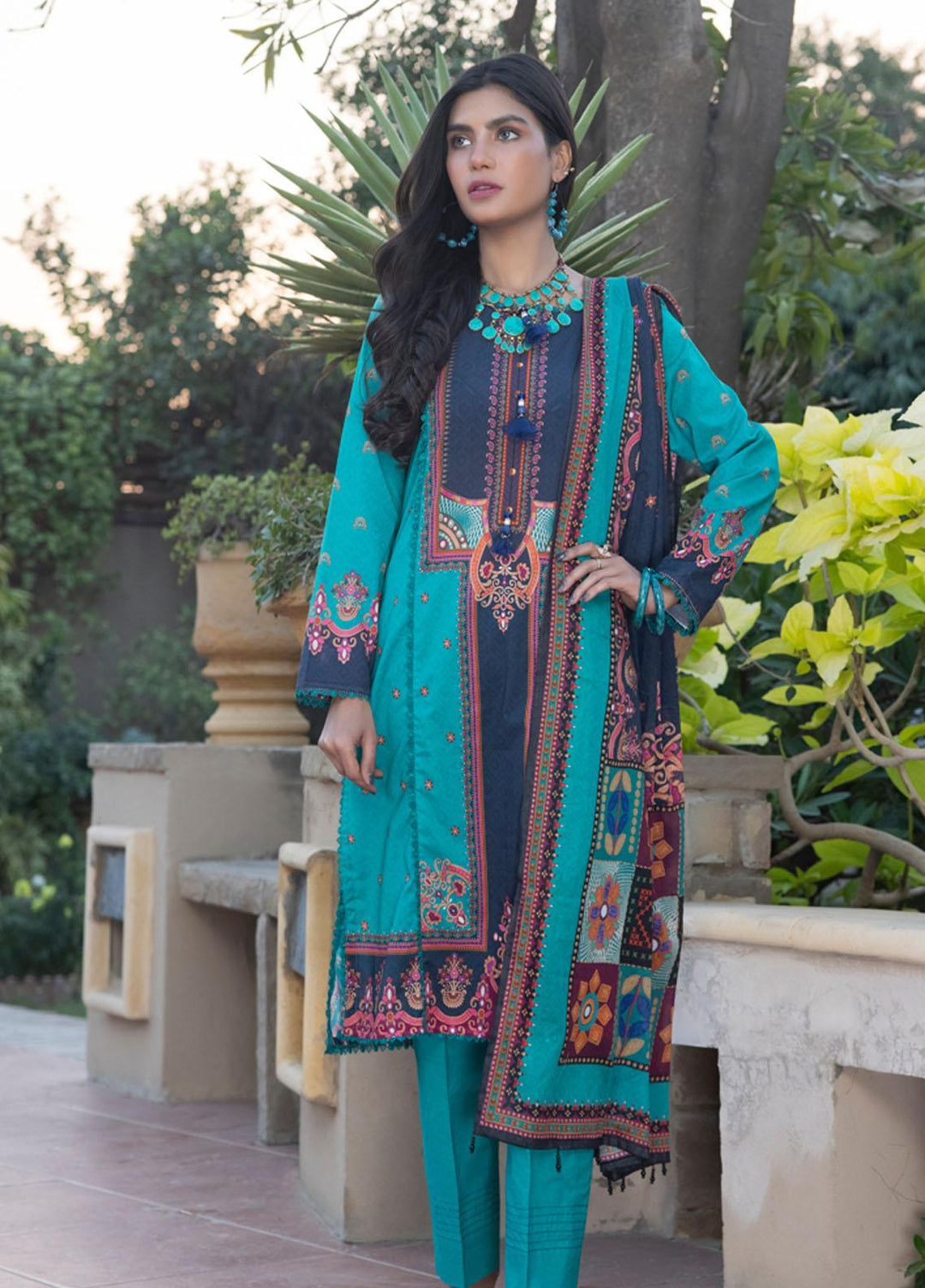 Salina By Regalia Textiles Printed Lawn Suits Unstitched 3 Piece RGT23SP D-13 - Summer Collection