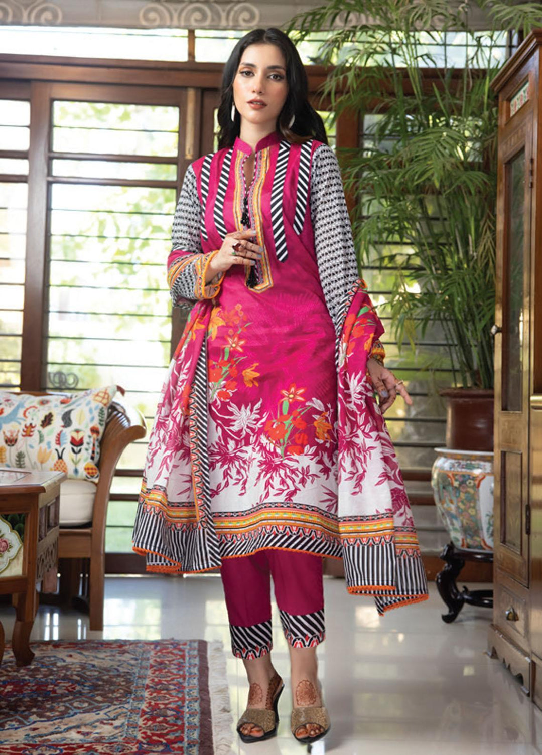 Salina By Regalia Textiles Printed Lawn Suits Unstitched 3 Piece RGT23-S14 07 - Summer Collection