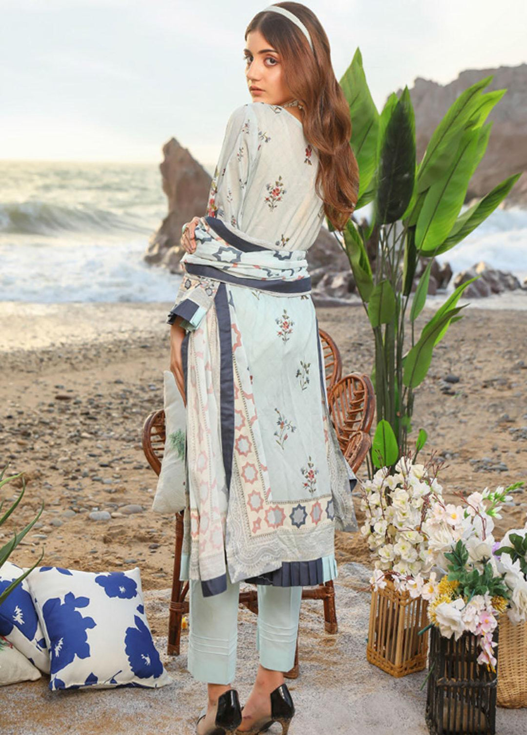 Salina By Regalia Textiles Printed Lawn Suits Unstitched 3 Piece RGT22SE 04 - Summer Collection