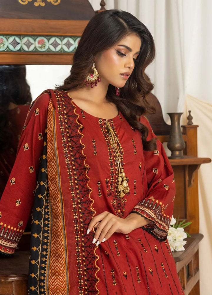 Salina by Regalia Textiles Printed Lawn Suit Pret 3 Piece RGT25LC D-01 - Summer Collection