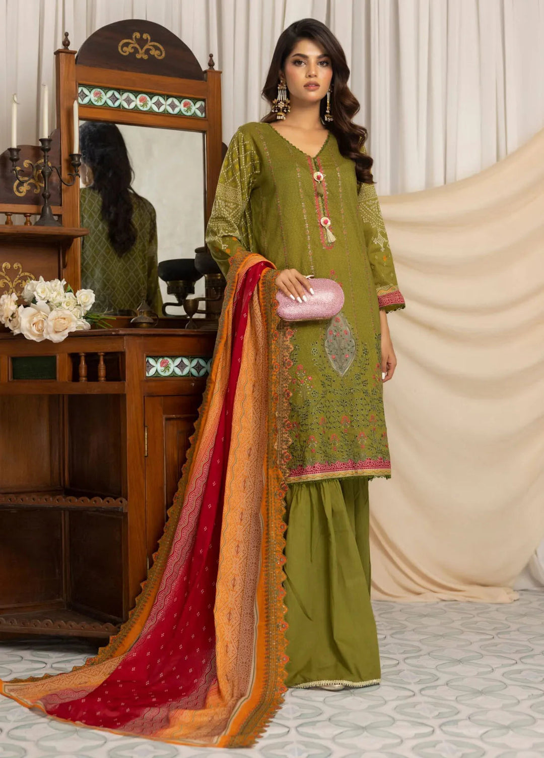 Salina by Regalia Textiles Printed Lawn Suit Pret 3 Piece RGT25LC D-05 - Summer Collection