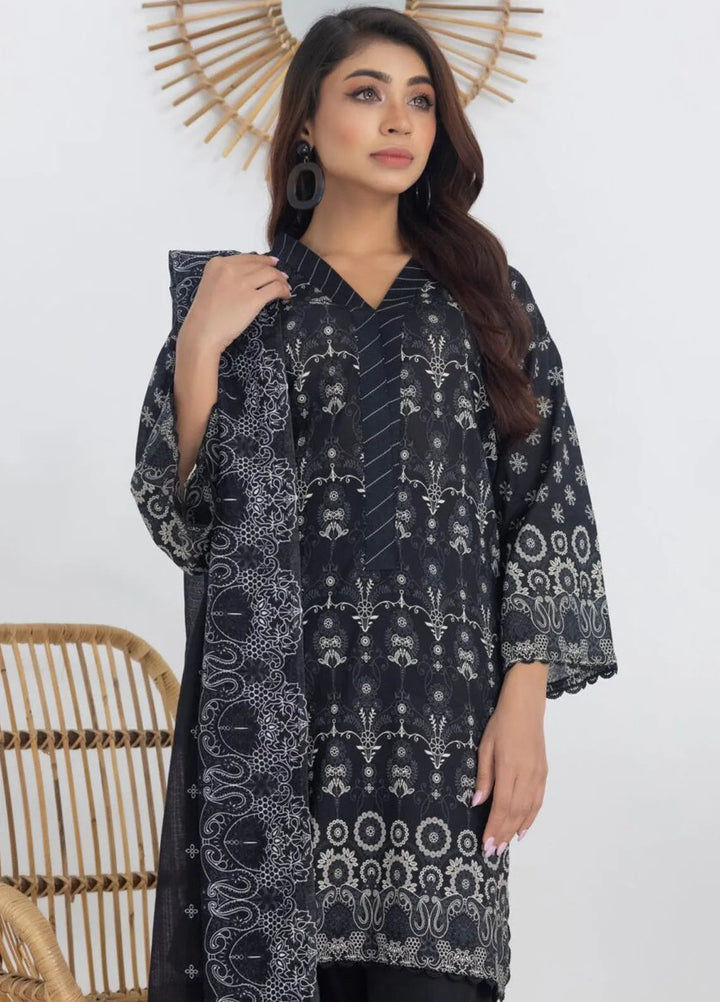 Salina by Regalia Textiles Printed Lawn Suit Unstitched 3 Piece RGT24BW3 D-05 - Summer Collection