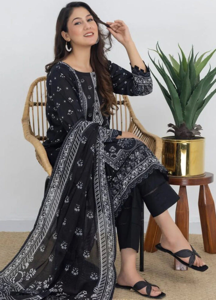 Salina by Regalia Textiles Printed Lawn Suit Unstitched 3 Piece RGT24BW3 D-09 - Summer Collection