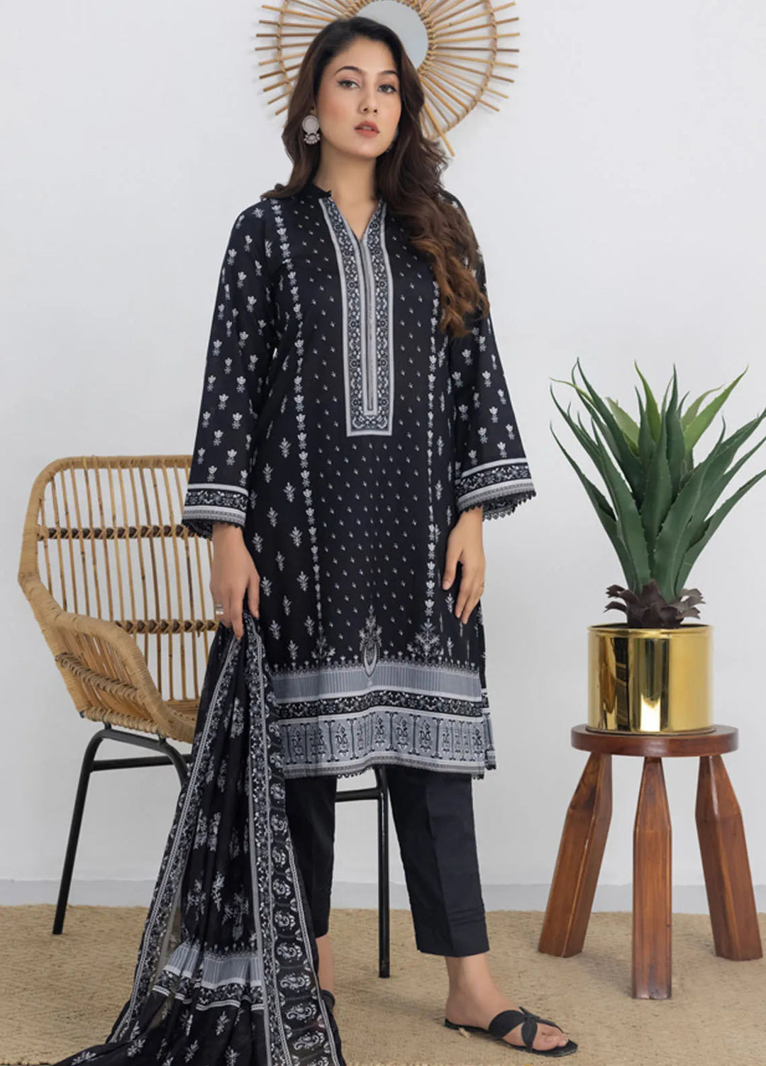 Salina by Regalia Textiles Printed Lawn Suit Unstitched 3 Piece RGT24BW3 D-10 - Summer Collection
