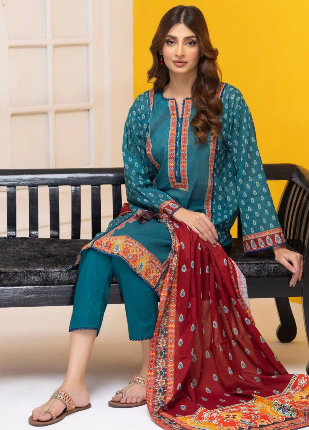 Salina By Regalia Textiles Printed Lawn Suit Unstitched 3 Piece RGT24S25 S25-4 - Summer Collection