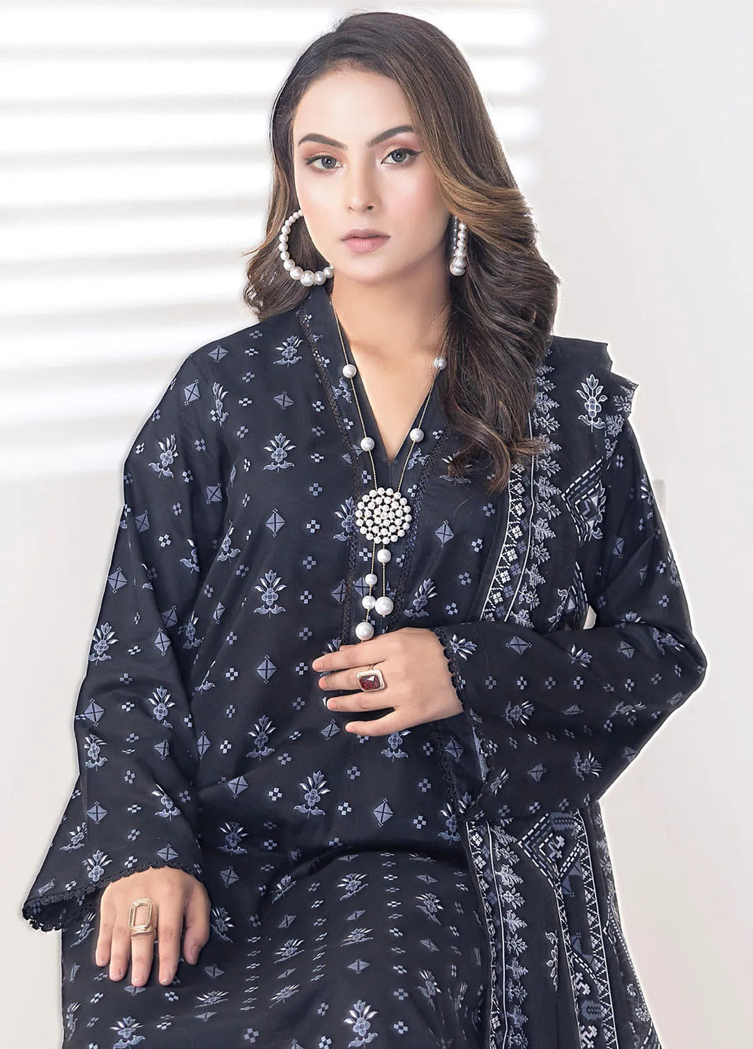 Salina By Regalia Textiles Printed Lawn Suit Unstitched 3 Piece RGT24SB D-05 - Summer Collection