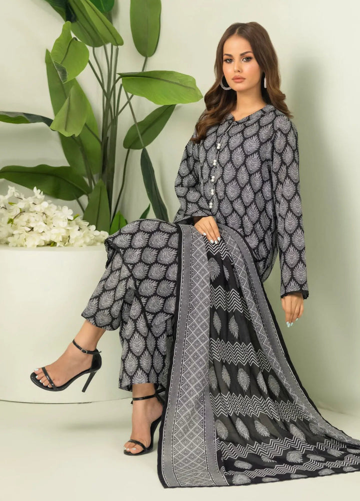 Salina By Regalia Textiles Printed Lawn Suits Unstitched 3 Piece RGT24BW D-04 - Summer Collection