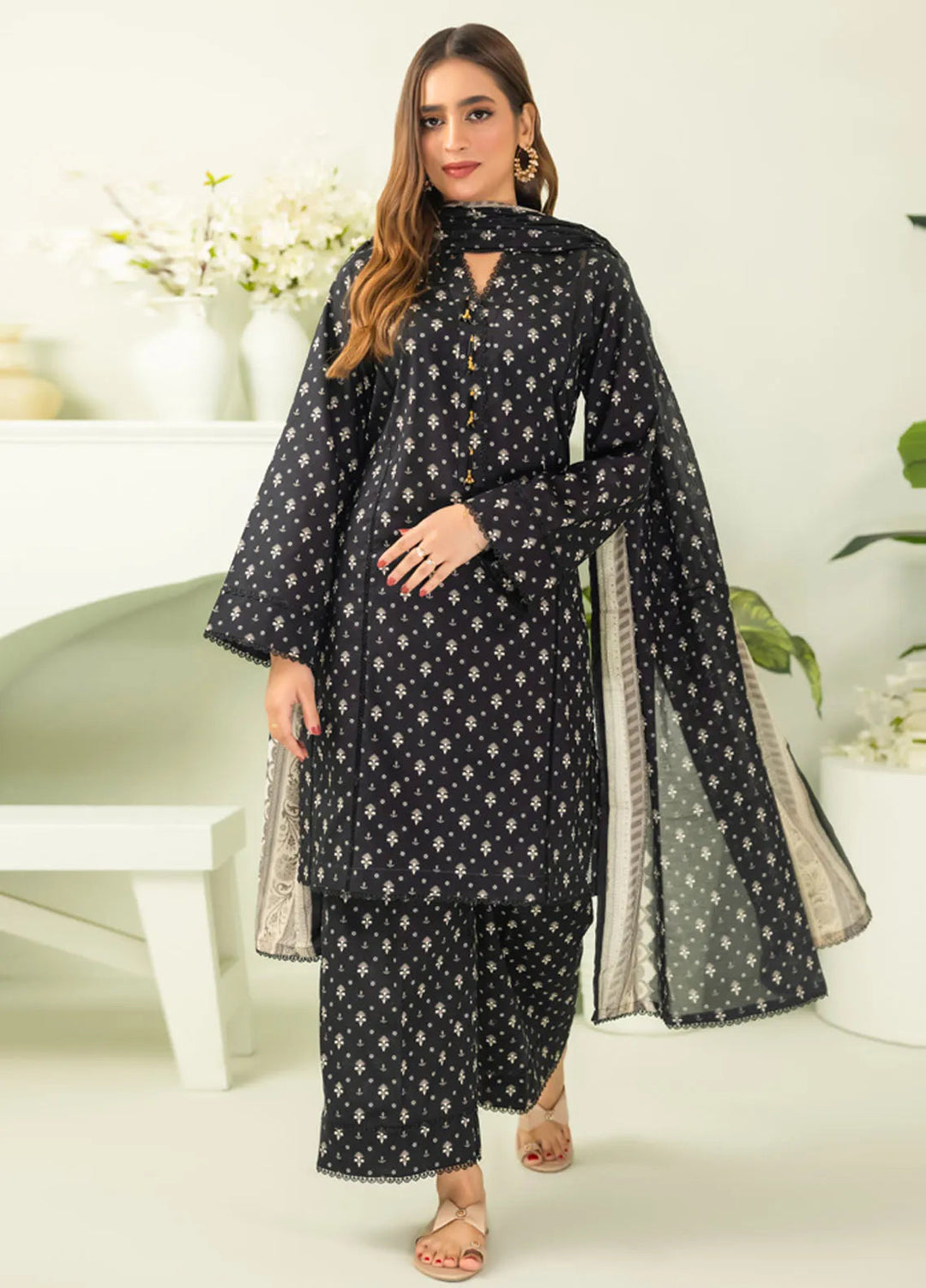Salina By Regalia Textiles Printed Lawn Suits Unstitched 3 Piece RGT24BW D-07 - Summer Collection