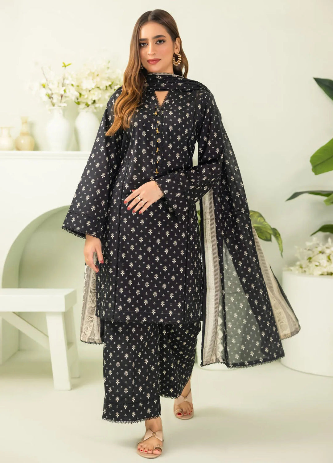 Salina By Regalia Textiles Printed Lawn Suits Unstitched 3 Piece RGT24BW D-07 - Summer Collection