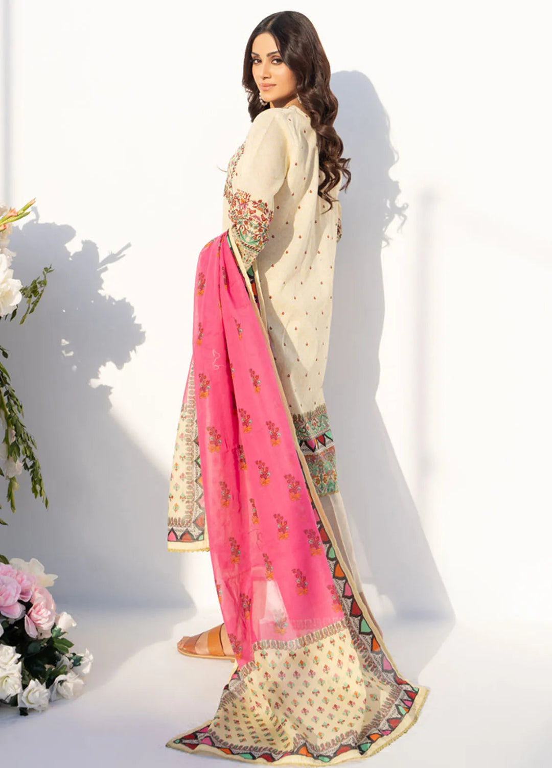 Salina by Regalia Textiles Printed Lawn Suits Unstitched 3 Piece RGT25SP D-07 - Summer Collection