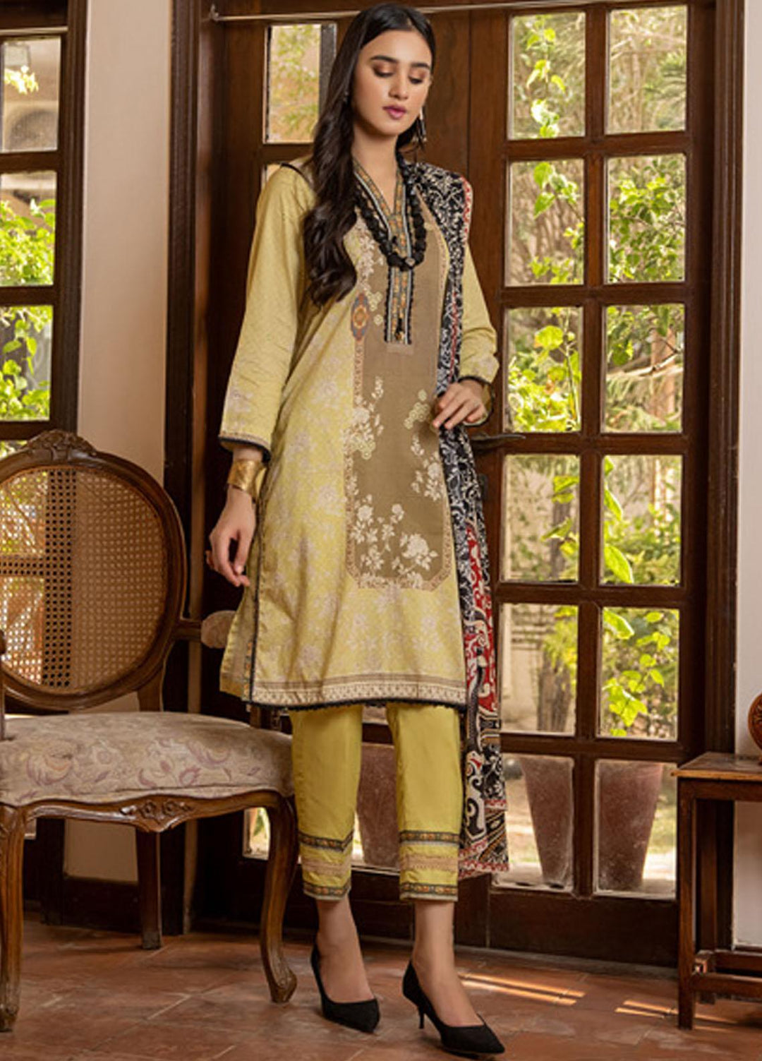 Salina by Regalia Textiles Printed Lawn Suits Unstitched 3 Piece SRTLV822 06 - Summer Collection