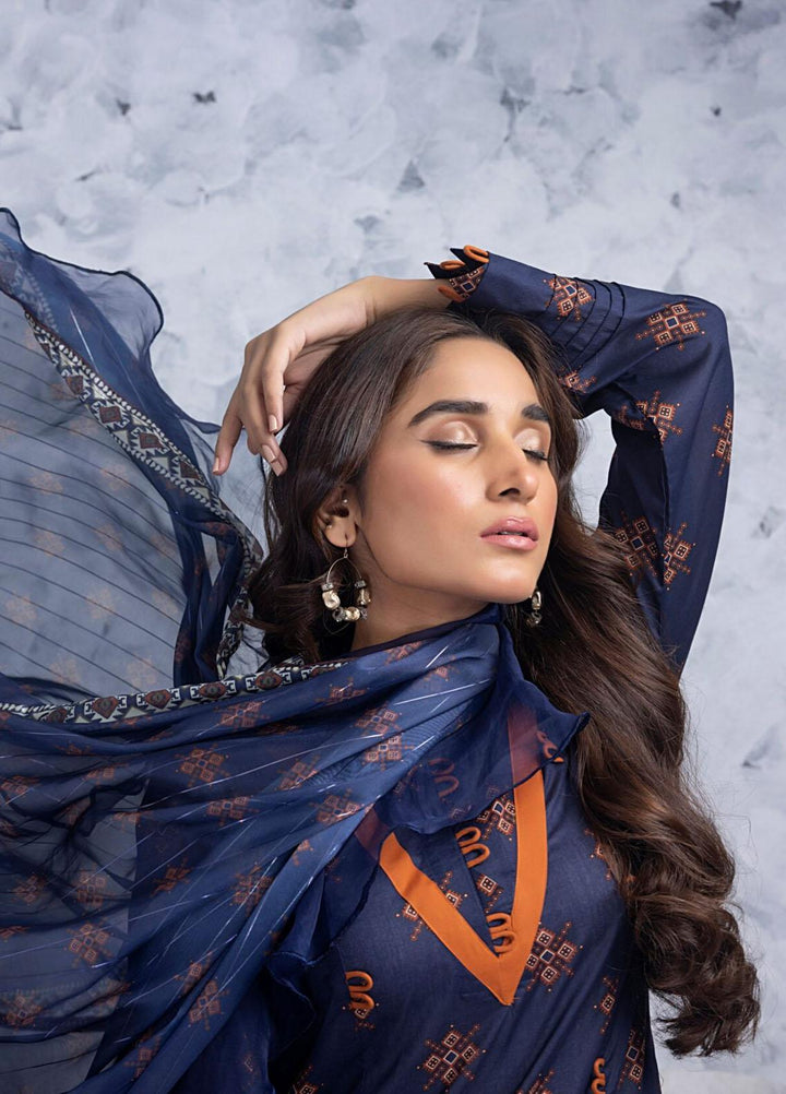 Salina By Regalia Textiles Printed Lawn Suits Unstitched 3 Piece RGT23SSZ D-04 - Summer Collection