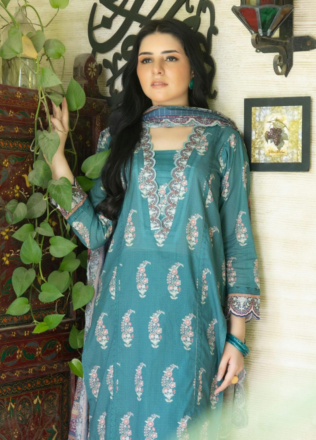 Salina By Regalia Textiles Printed Lawn Suits Unstitched 3 Piece RGT23SSZ-V8 D-01 - Summer Collection