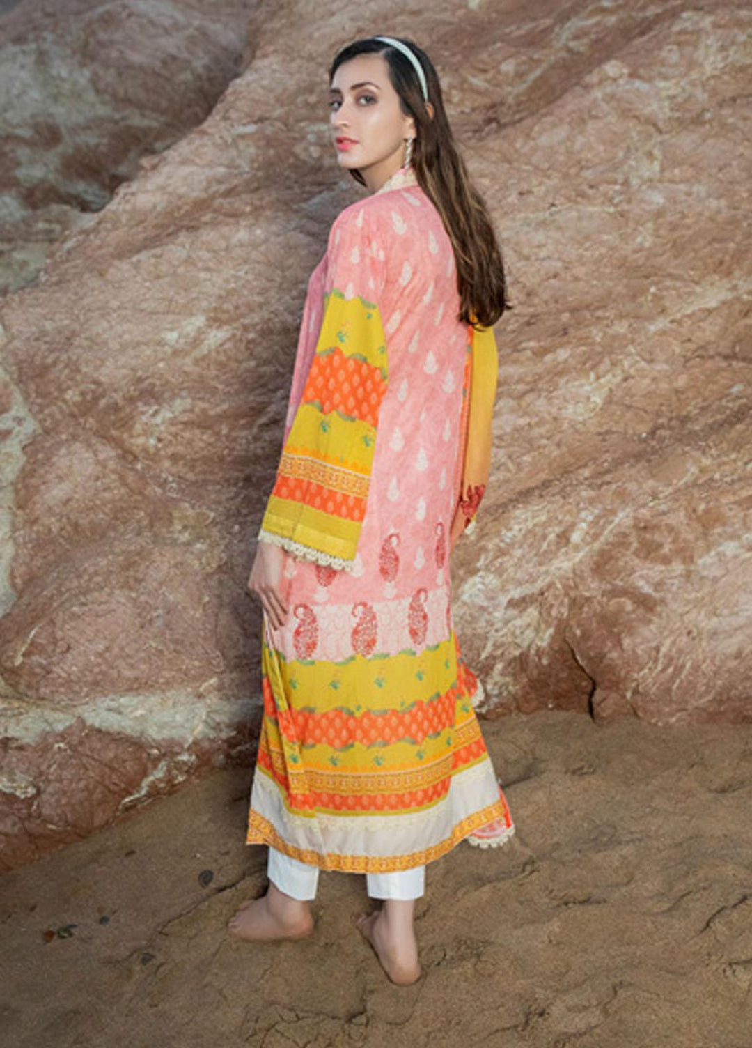 Salina By Regalia Textiles Printed Lawn Suits Unstitched 3 Piece RGT22-S7 07 - Summer Collection