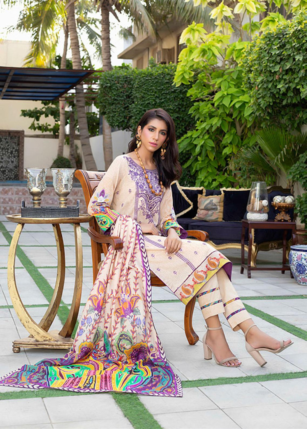 Salina by Regalia Textiles Embroidered Lawn Suits Unstitched 3 Piece SRG22-L2 01 - Summer Collection