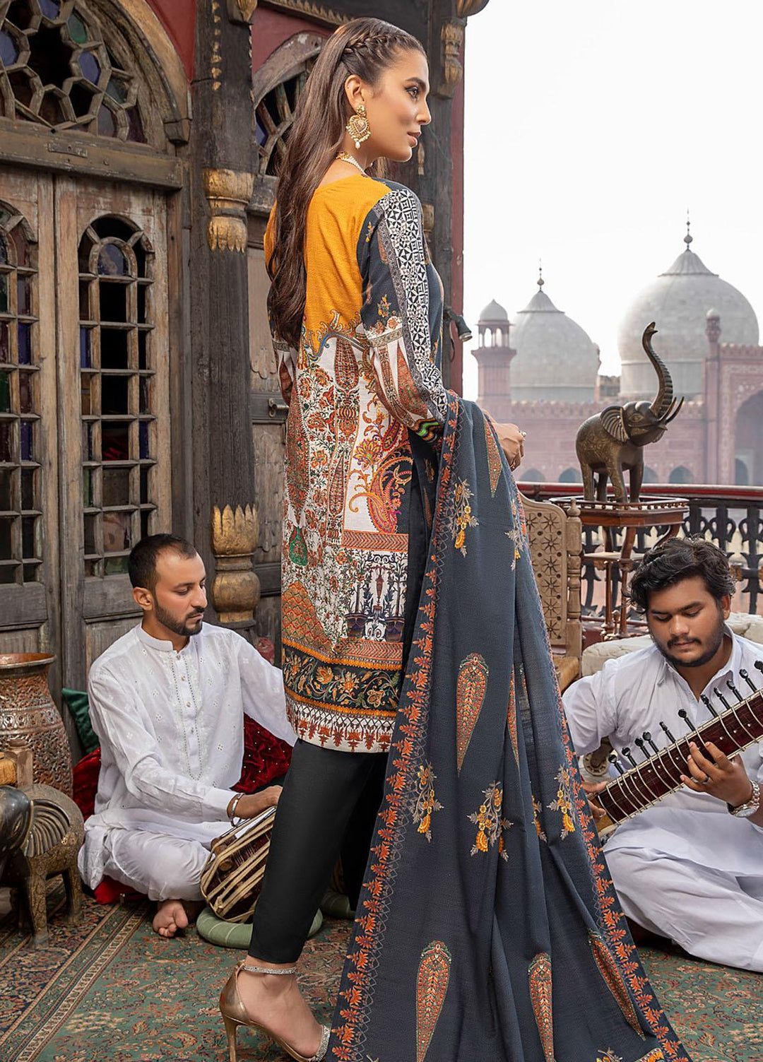 Salina by Regalia Textile Printed Khaddar Suits Unstitched 3 Piece RG21SK D-04 - Winter Collection