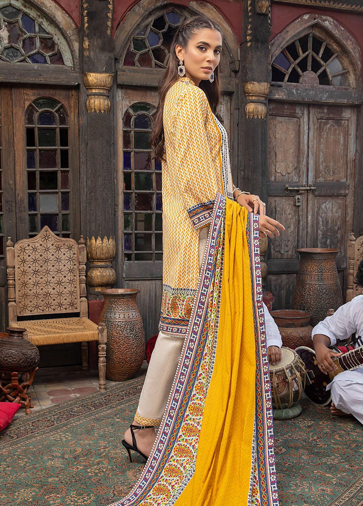 Salina by Regalia Textile Printed Khaddar Suits Unstitched 3 Piece RG21SK D-05 - Winter Collection