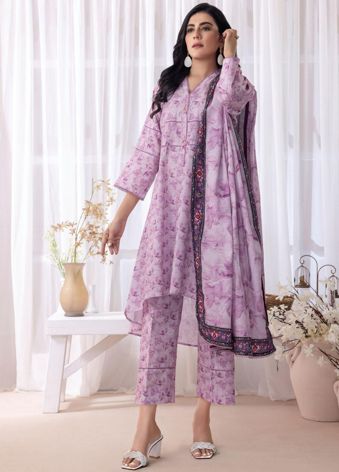 Salina Separates By Regalia Textiles Printed Khaddar Suits Unstitched 3 Piece RGT23SSK D-02 - Winter Collection