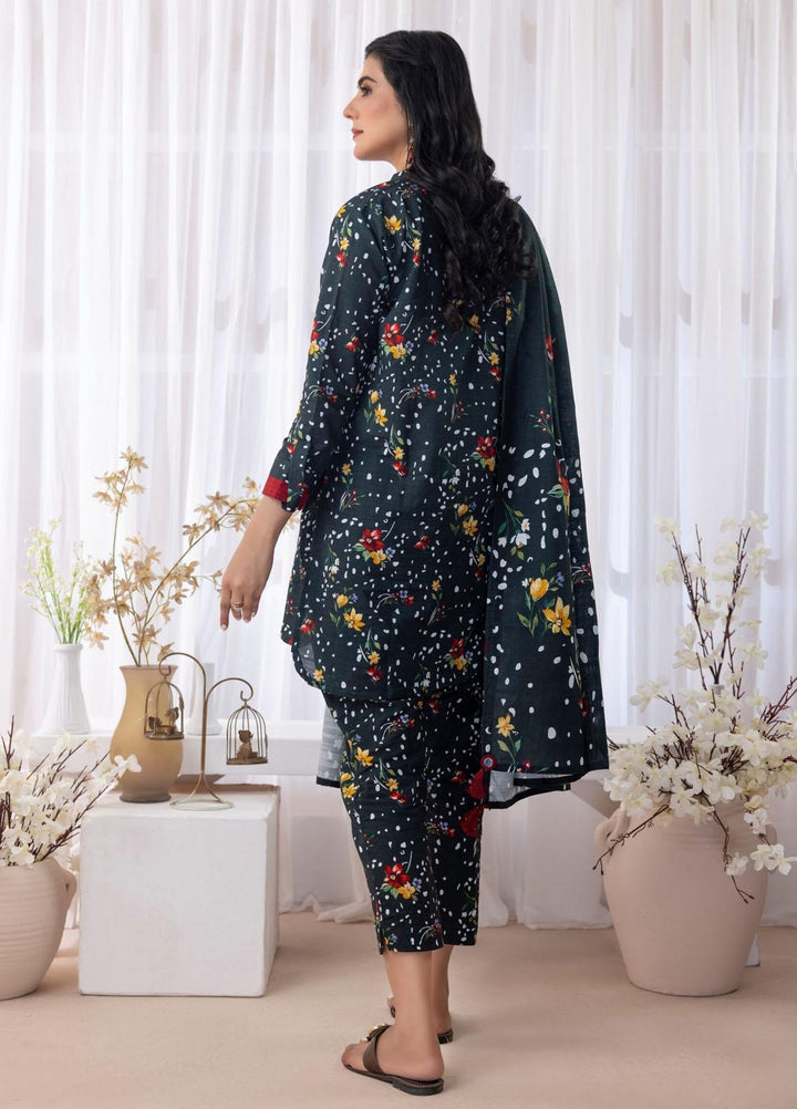 Salina Separates By Regalia Textiles Printed Khaddar Suits Unstitched 3 Piece RGT23SSK D-07 - Winter Collection