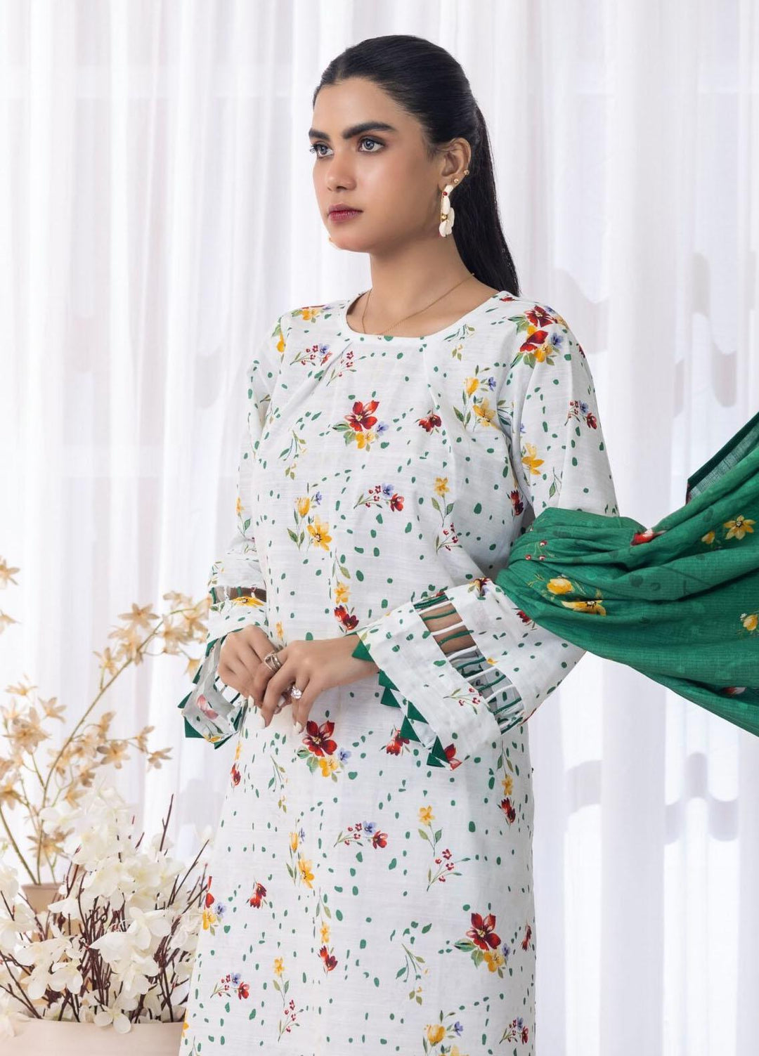 Salina Separates By Regalia Textiles Printed Khaddar Suits Unstitched 3 Piece RGT23SSK D-10 - Winter Collection