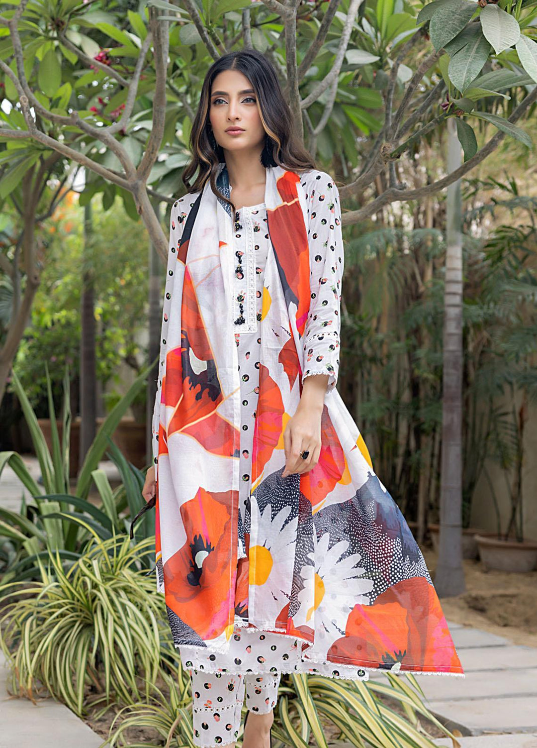 Salina Separates By Regalia Textiles Printed Lawn Suits Unstitched 3 Piece RGT23-SS7 SSV7-01 - Premium Collection