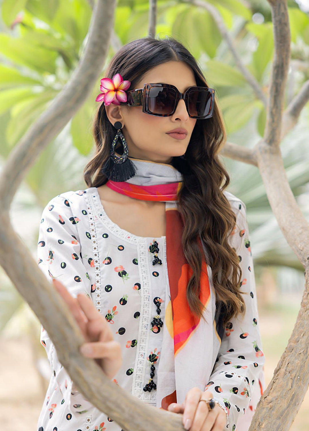 Salina Separates By Regalia Textiles Printed Lawn Suits Unstitched 3 Piece RGT23-SS7 SSV7-01 - Premium Collection