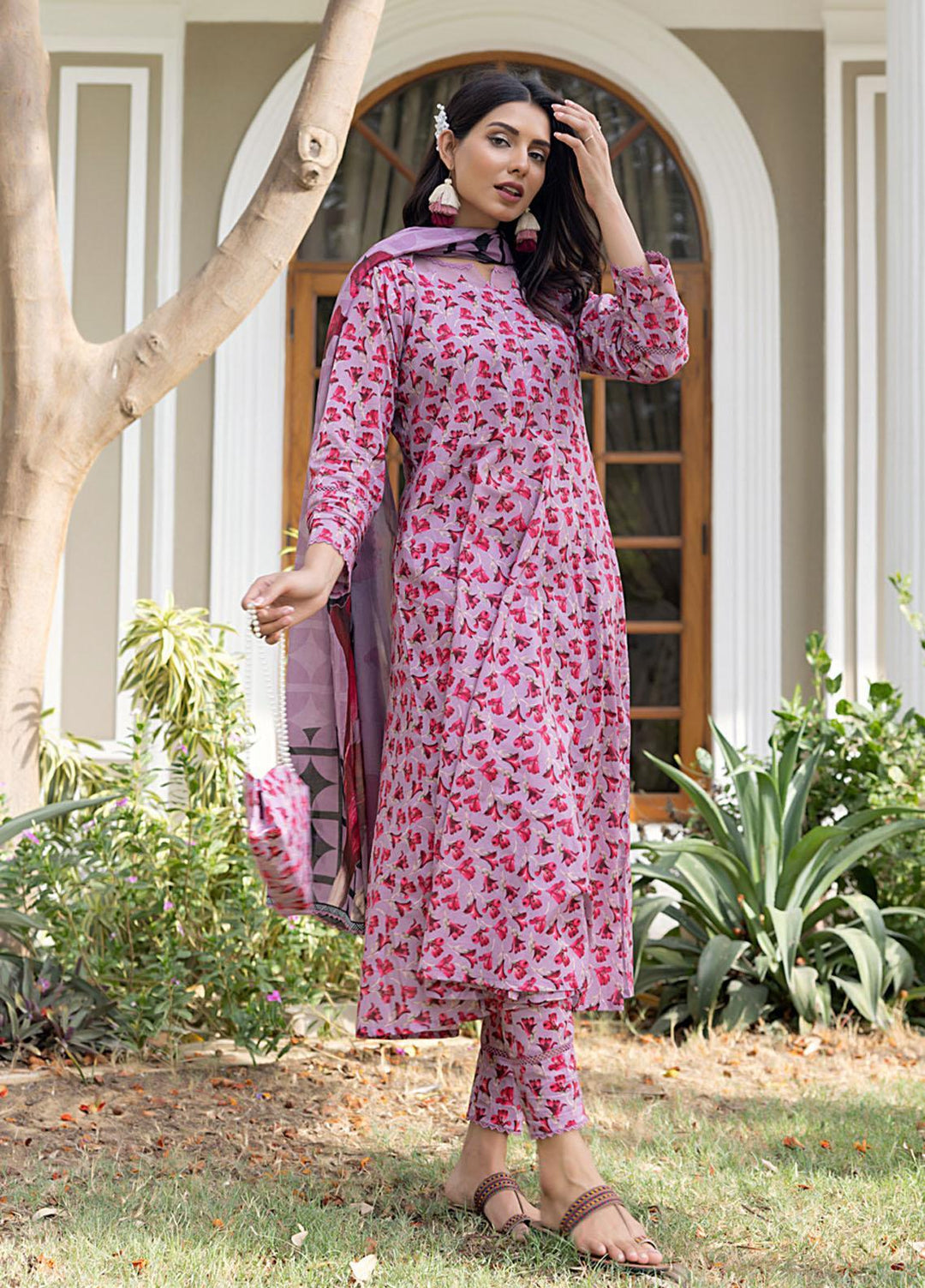 Salina Separates By Regalia Textiles Printed Lawn Suits Unstitched 3 Piece RGT23-SS7 SSV7-05 - Premium Collection