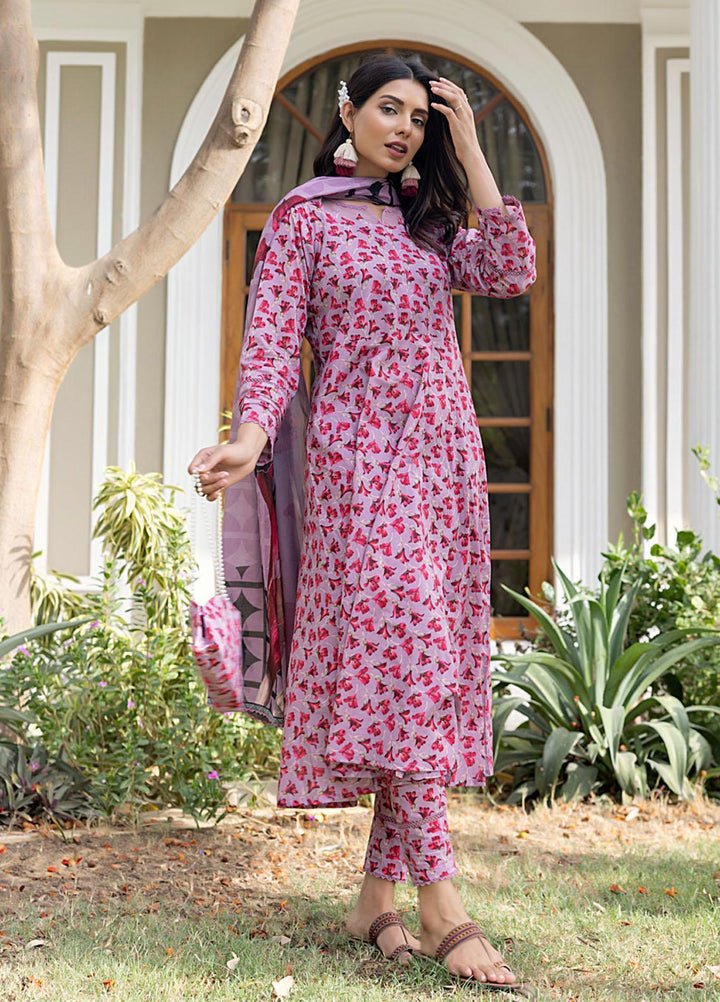 Salina Separates By Regalia Textiles Printed Lawn Suits Unstitched 3 Piece RGT23-SS7 SSV7-05 - Premium Collection