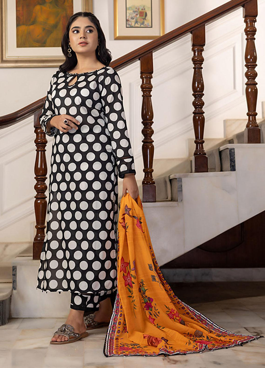 Salina Separates By Regalia Textiles Printed Lawn Suits Unstitched 3 Piece RGT23-SS7 SSV7-08 - Premium Collection