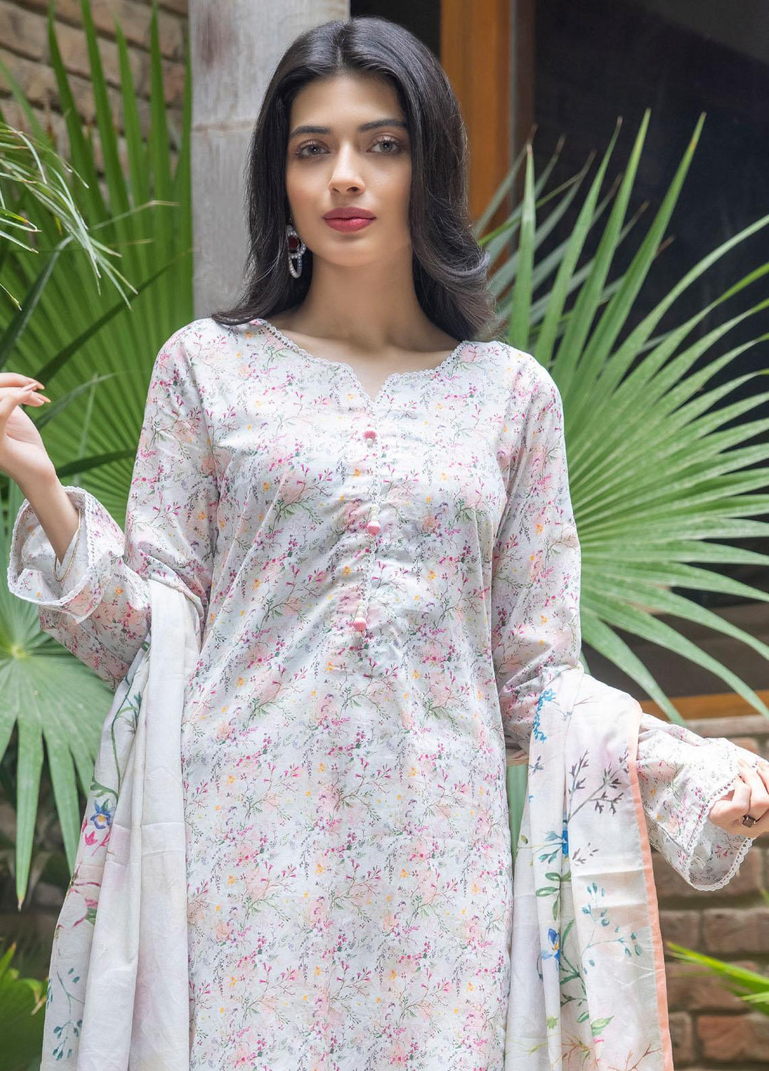 Salina Separates By Regalia Textiles Printed Lawn Suits Unstitched 3 Piece RGT23-SS7 SSV7-10 - Premium Collection