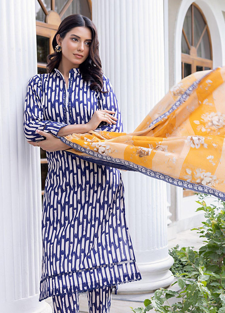 Salina Separates By Regalia Textiles Printed Lawn Suits Unstitched 3 Piece RGT23-SS7 SSV7-13 - Premium Collection
