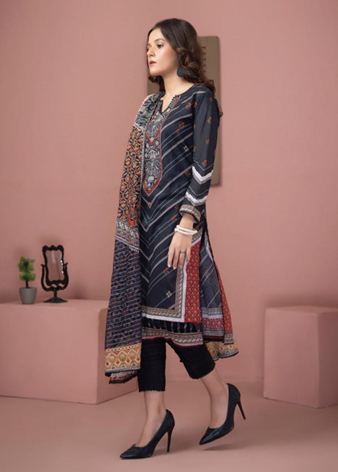 Salina Zari By Regalia Textiles Printed Lawn Suits Unstitched 3 Piece RGT23-S9 11 - Summer Collection