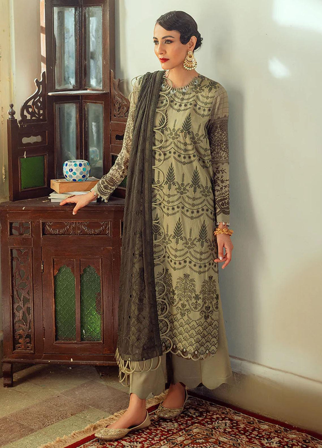 Salitex Embroidered Lawn Suits Unstitched 3 Piece ST22CK WK-01037UT - Festive Collection