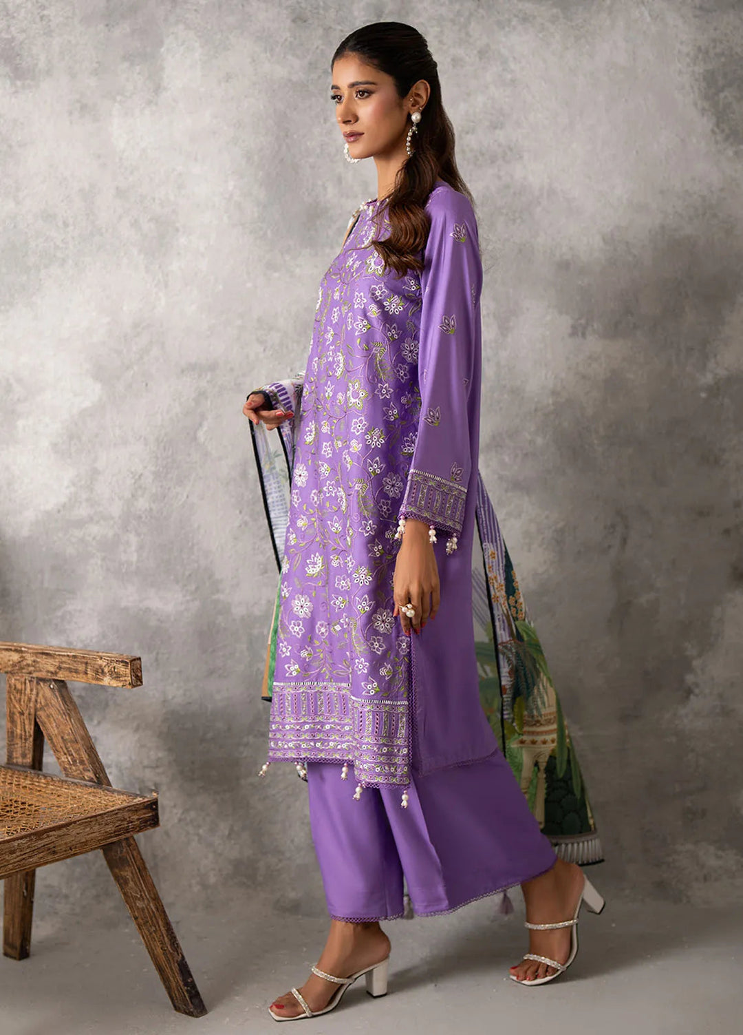 Salitex Embroidered Cottel Suits Unstitched 3 Piece SUNW6MI040UT - Winter Collection