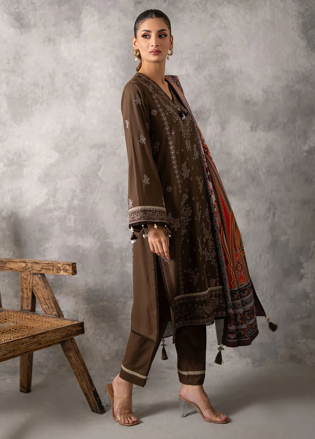 Salitex Embroidered Cottel Suits Unstitched 3 Piece SUNW6MI043UT - Winter Collection