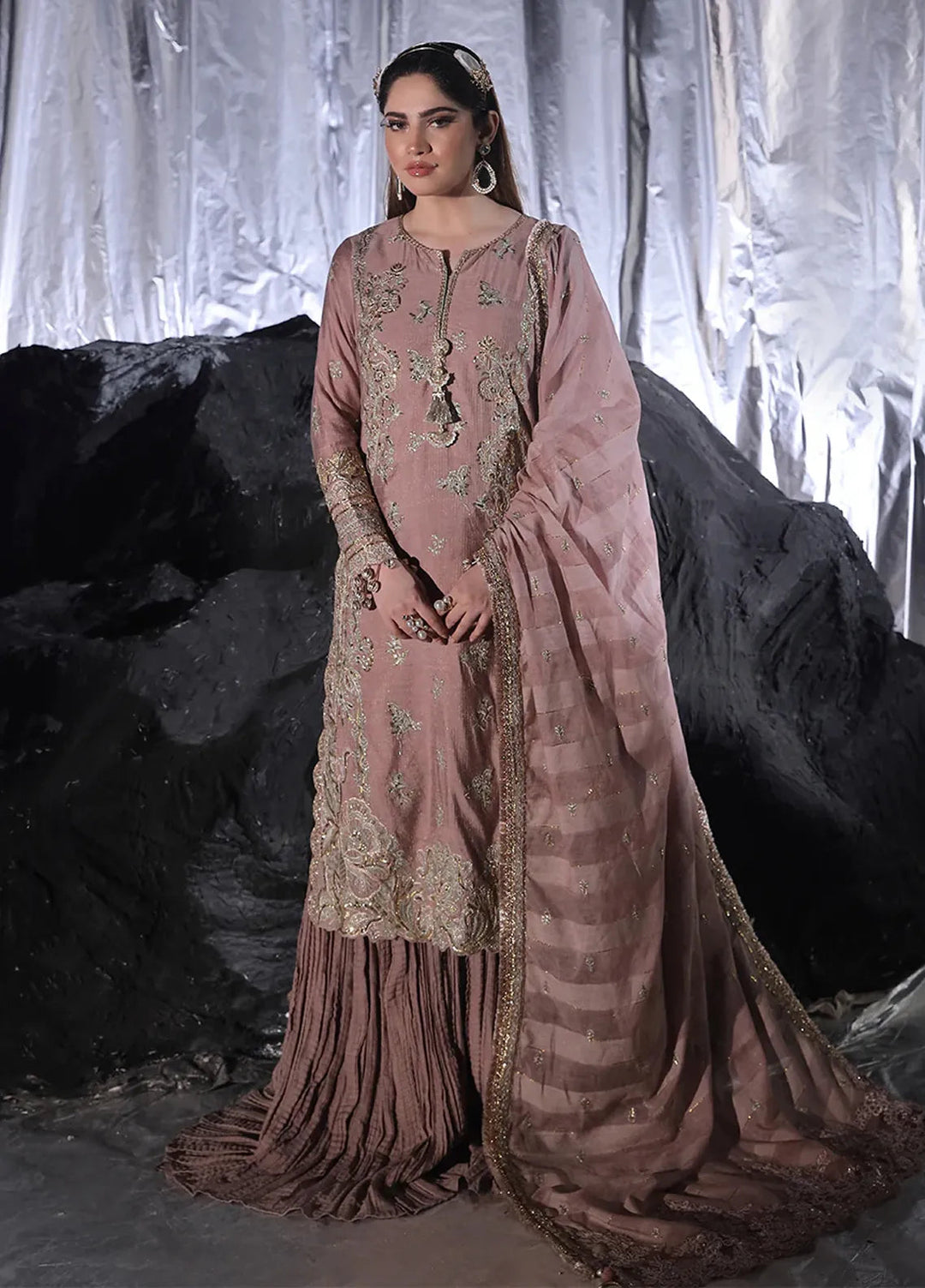 Salitex Embroidered Yarn Dyed Suits Unstitched 3 Piece WUS3LS24RO005UT - Festive Collection