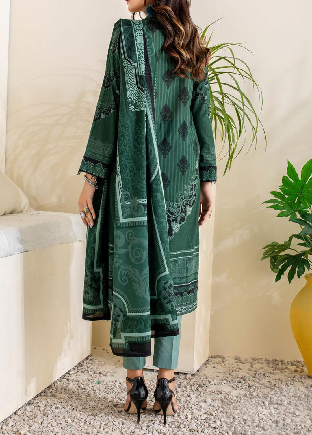Inaya By Salitex Printed Lawn Suits Unstitched 3 Piece ST21IP 00082A - Summer Collection